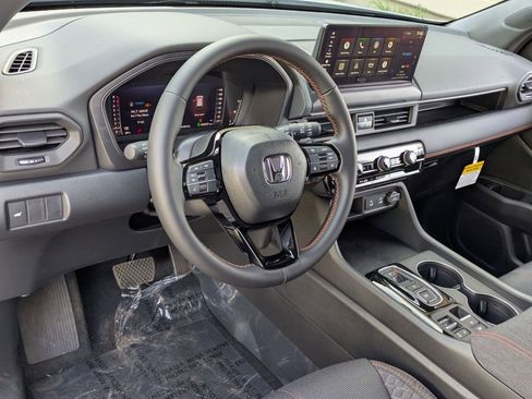 New 2026 Honda Pilot Sport image 7