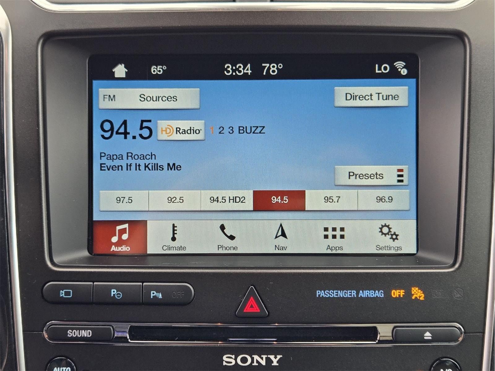 Used 2018 Ford Explorer Limited w/ Equipment Group 301A FWD image 14