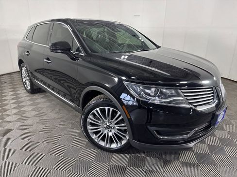 Used 2018 Lincoln MKX Reserve w/ Lincoln MKX Climate Package image 2