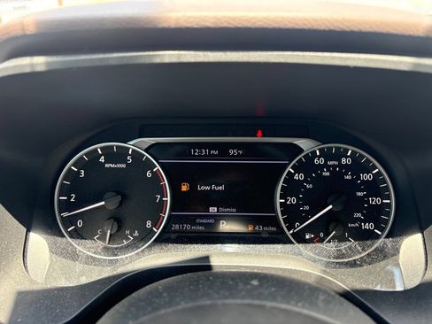 Used 2022 Nissan Rogue SV FWD image 20