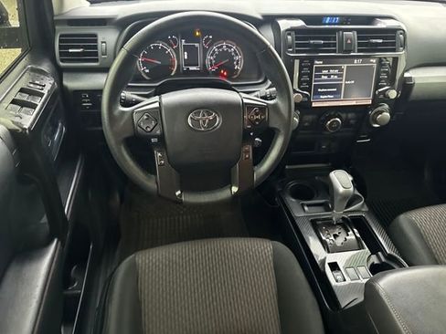 Used 2021 Toyota 4Runner TRD Off-Road image 13