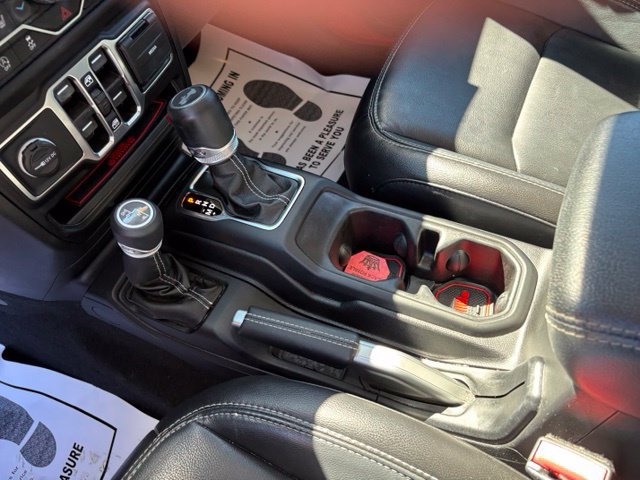 Used 2021 Jeep Wrangler Unlimited Sahara AWD/4WD image 23