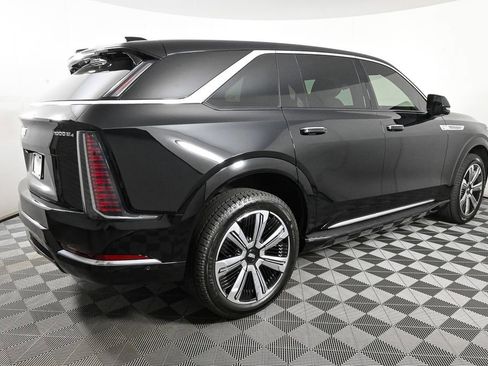 New 2025 Cadillac Escalade IQ Luxury 2 image 31