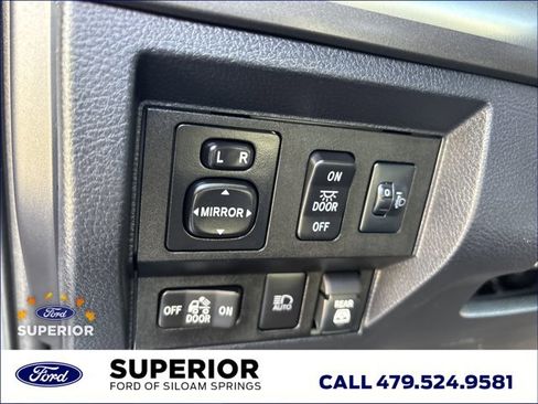 Used 2019 Toyota Tundra SR5 w/ SR5 Upgrade Package image 20