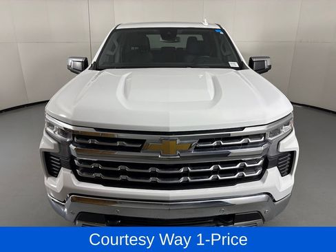 Used 2025 Chevrolet Silverado 1500 LTZ RWD image 4