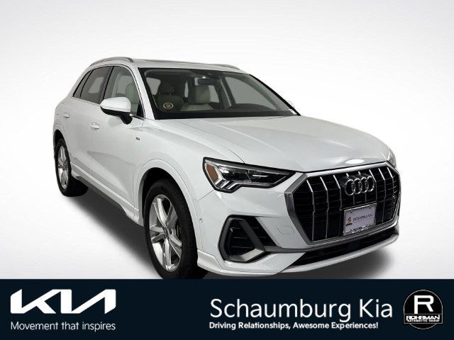 Used 2020 Audi Q3 2.0T Prestige w/ Prestige Package AWD/4WD image 3