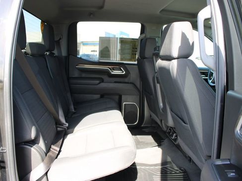 Used 2025 Chevrolet Silverado 1500 LT w/ Work Truck Package AWD/4WD image 31