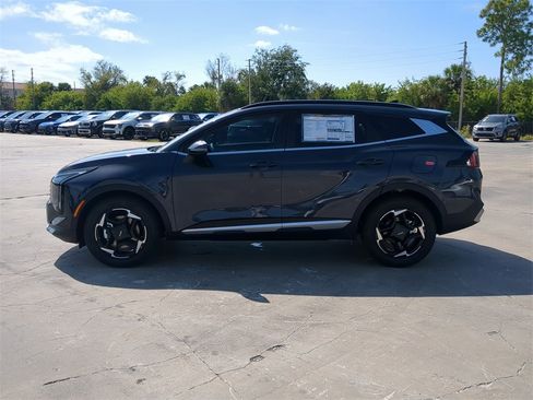 New 2026 Kia Sportage EX image 5