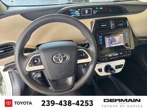 Certified 2016 Toyota Prius Two FWD image 15