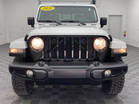 Used 2021 Jeep Gladiator Sport AWD/4WD image 12