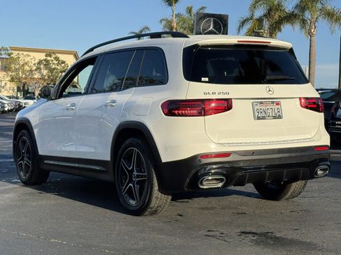 Used 2025 Mercedes-Benz GLB 250 image 13