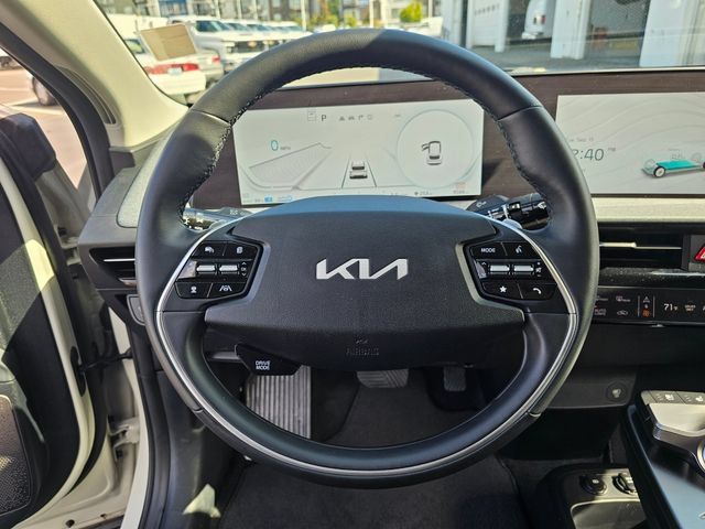 Certified 2024 Kia EV6 Wind w/ Wind Technology Package AWD/4WD image 28