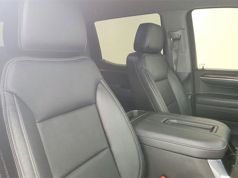 Used 2022 Chevrolet Silverado 1500 RST w/ Redline Edition image 26