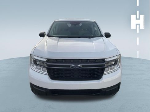 Used 2022 Ford Maverick XLT image 3