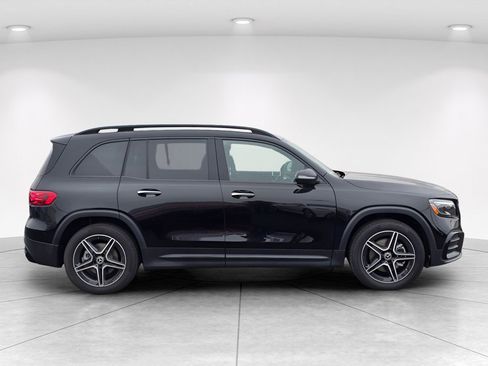 New 2024 Mercedes-Benz GLB 250 image 7