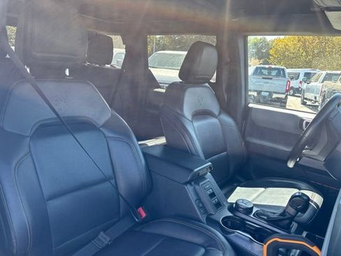 Used 2022 Ford Bronco Badlands AWD/4WD image 8