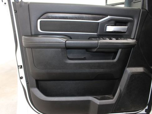Used 2024 RAM 2500 Big Horn image 23