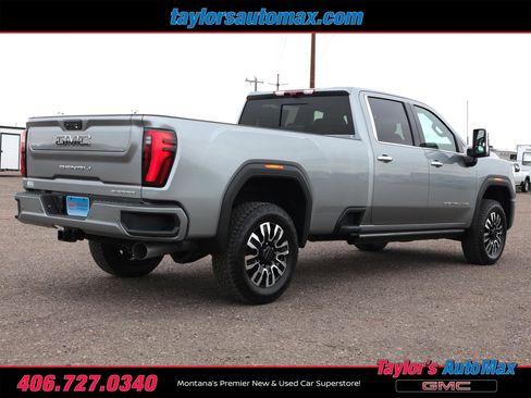 New 2026 GMC Sierra 3500 Denali Ultimate AWD/4WD image 4