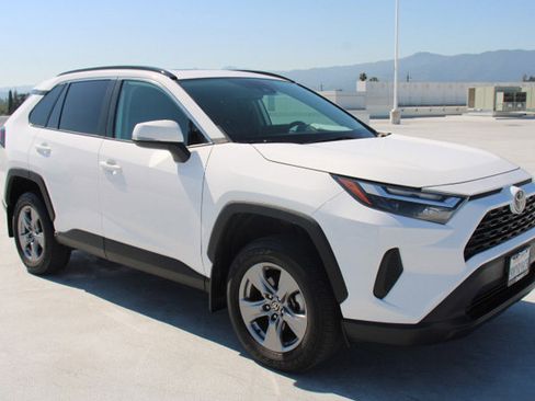 Certified 2023 Toyota RAV4 XLE w/ Convenience Package image 2