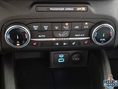 Used 2023 Ford Escape ST-Line Select AWD/4WD image 18