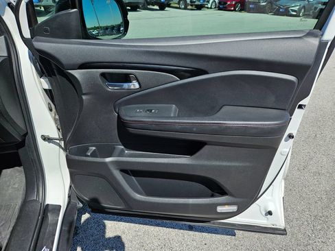 Used 2023 Honda Ridgeline Black Edition image 30