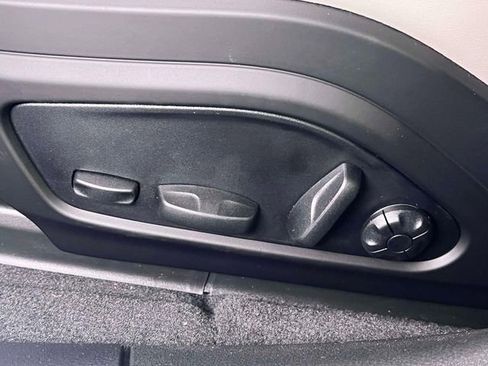 New 2025 Porsche Panamera 4 AWD/4WD image 17