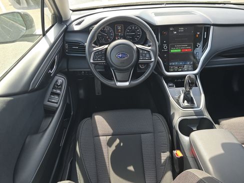 Certified 2025 Subaru Outback Premium w/ Popular Package #1 AWD/4WD image 21