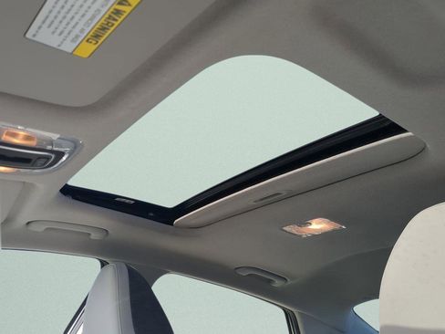 New 2026 Hyundai Elantra Limited image 29