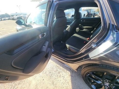 Used 2025 Honda Civic Sport image 17
