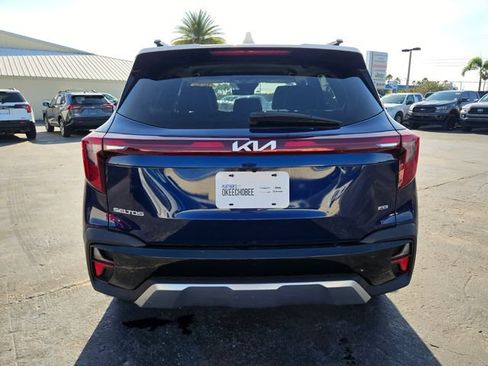 Used 2024 Kia Seltos S AWD/4WD image 10