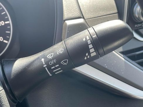 New 2025 Nissan Altima 2.5 SR image 24