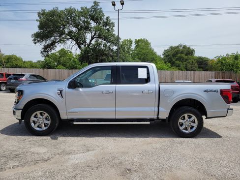 Used 2024 Ford F150 XLT w/ Mobile Office Package image 6