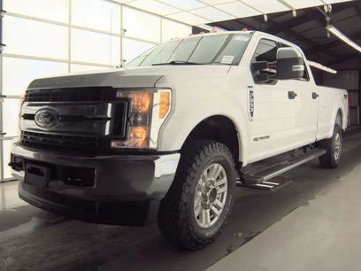 Used 2017 Ford F350 XLT w/ FX4 Off-Road Package