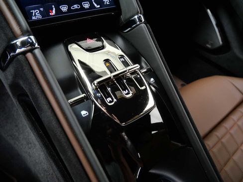 Certified 2021 Ferrari Roma image 22