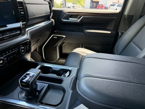 Used 2023 Chevrolet Silverado 1500 RST w/ Convenience Package II AWD/4WD image 33