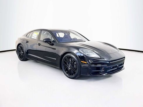 New 2026 Porsche Panamera Turbo S image 7