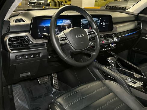 Certified 2024 Kia Telluride SX Prestige AWD/4WD image 21