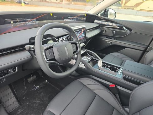 New 2026 Lincoln Nautilus Premier w/ Equipment Group 102A AWD/4WD image 17