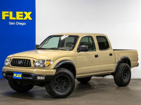 Used 2004 Toyota Tacoma PreRunner image 1