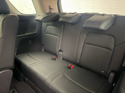 New 2026 Nissan Pathfinder Platinum w/ Cargo Package image 16