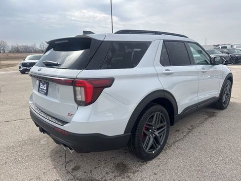 New 2026 Ford Explorer ST w/ Sun And Sound Package AWD/4WD image 3
