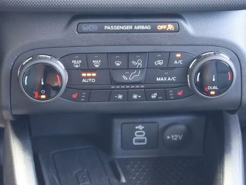 Used 2023 Ford Bronco Sport Outer Banks w/ Tech Package AWD/4WD image 16