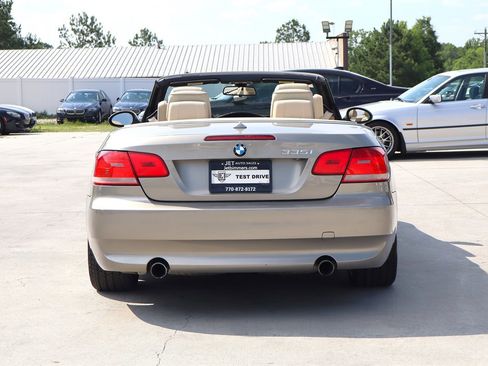 Used 2009 BMW 335i Convertible RWD image 10