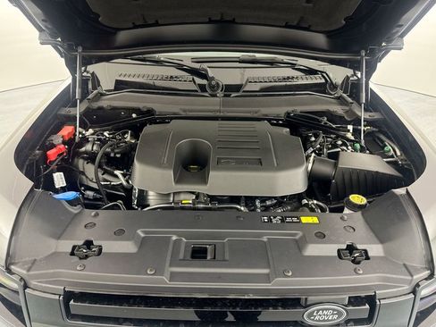 New 2026 Land Rover Defender 110 X-Dynamic SE AWD/4WD image 29