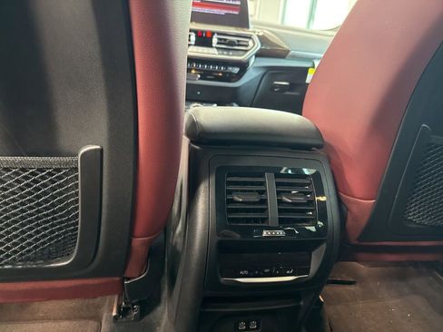 Used 2023 BMW X3 sDrive30i w/ Convenience Package image 11