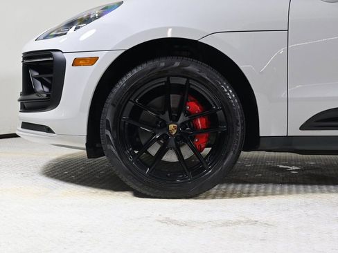 Used 2023 Porsche Macan S image 27