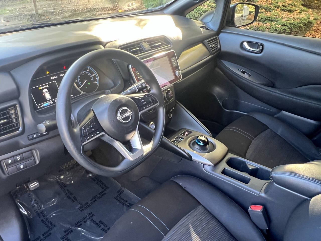 Used 2023 Nissan Leaf S FWD image 9