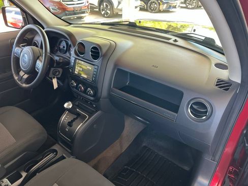 Used 2016 Jeep Patriot Latitude w/ Trailer Tow Prep Group AWD/4WD image 20