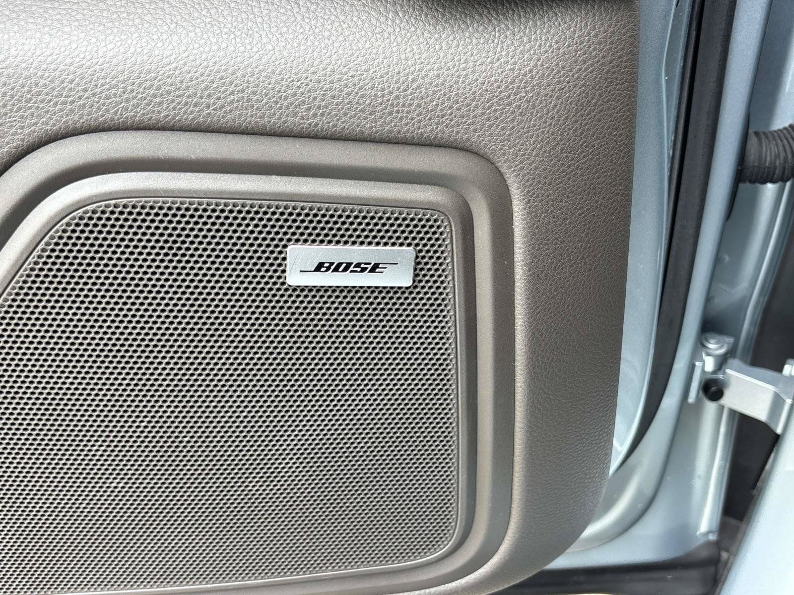 Used 2022 Porsche Macan AWD/4WD image 19