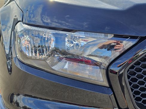 Used 2023 Ford Ranger XLT w/ Equipment Group 301A Mid image 4